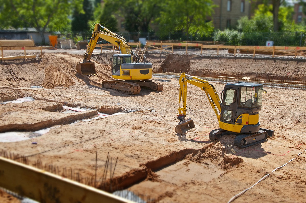 Foundation excavation · Twin excavators