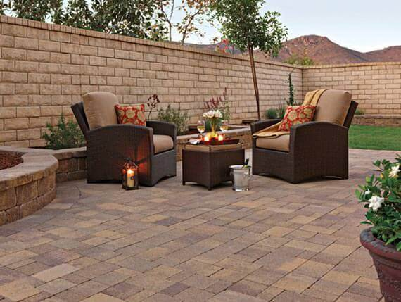 Paver patio · Outdoor lounge